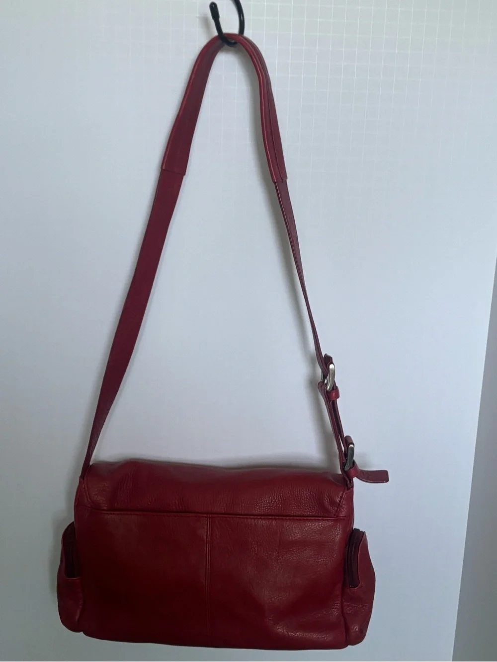 Stone Mountain Accessories Wine Red Leather Hobo Shoulder Bag